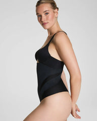 SPANXsupersculpt® Transform High-Waisted Thong | Very Black