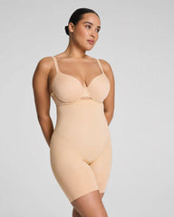 SPANXsculpt® GoFigure High-Waisted Mid-Thigh Short | Honey
