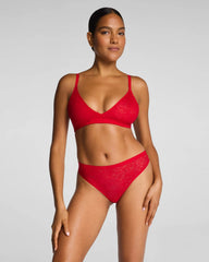 SPANXsupersmooth® Day to Date Night Lace Bralette | SPANX® Red