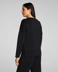 SPANX AirEssentials® Crewneck Long Sleeve Top | Very Black