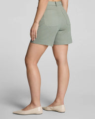 SPANXsupersmooth® Stretch Twill Short, 7" | Sage Brush
